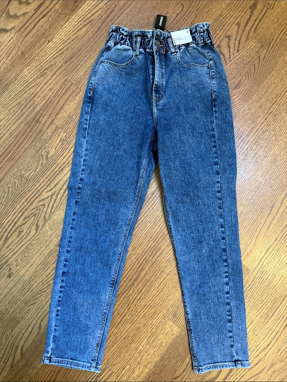 High-Waisted Mom Jeans - Blue